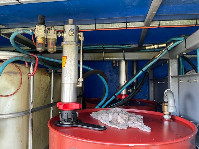 2011 solide 2700 lbu service aanhangwagen - afbeelding 14 van  25