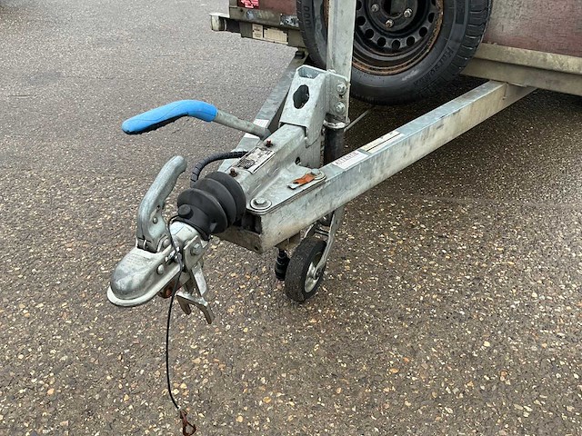 2011 solide aanhangwagen - afbeelding 10 van  10