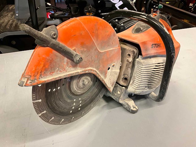 2011 stihl ts410 bandenzaag - afbeelding 8 van  11