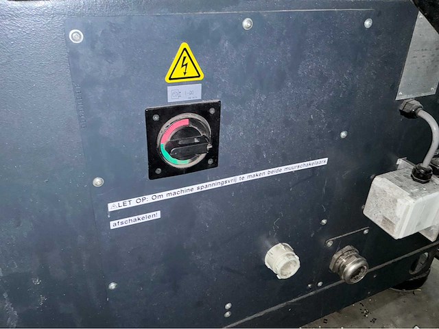 2011 sumitomo demag intelect 280/685-1700 spuitgietmachine met demag dr831-robot - afbeelding 5 van  34