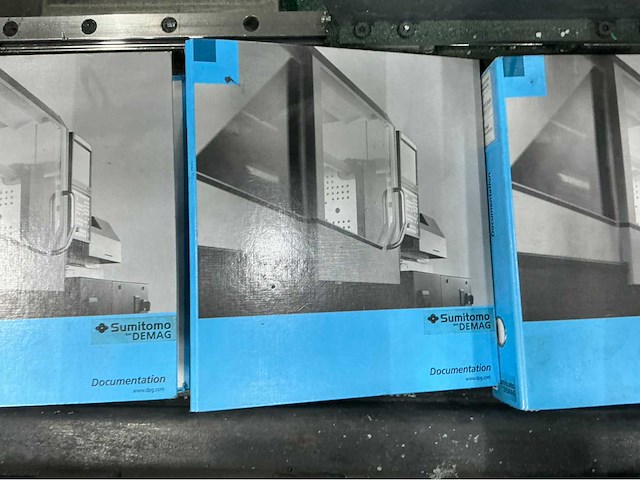 2011 sumitomo demag intelect 280/685-1700 spuitgietmachine met demag dr831-robot - afbeelding 11 van  34