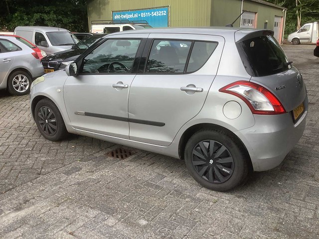 2011 suzuki swift 1.2 comfort easss personenauto - afbeelding 8 van  11