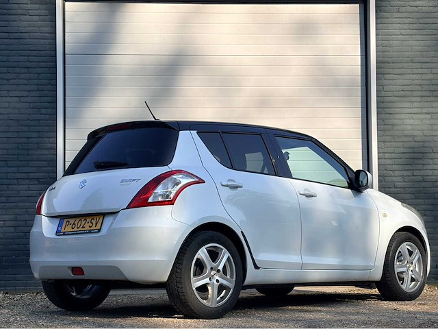 2011 suzuki swift personenauto - afbeelding 10 van  15