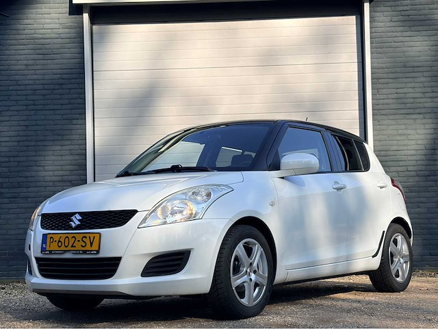 2011 suzuki swift personenauto - afbeelding 1 van  15