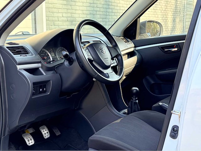 2011 suzuki swift personenauto - afbeelding 6 van  7