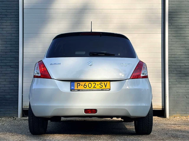 2011 suzuki swift personenauto - afbeelding 11 van  15