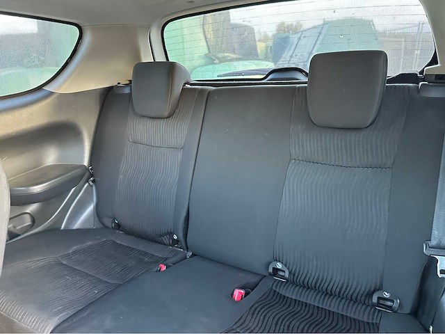 2011 suzuki swift personenauto - afbeelding 13 van  38