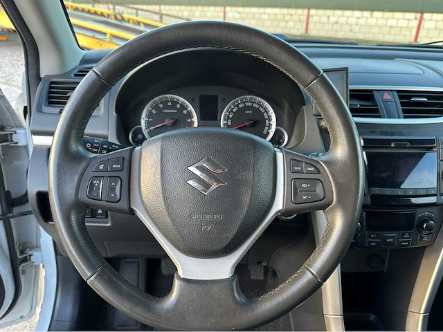 2011 suzuki swift personenauto - afbeelding 15 van  38