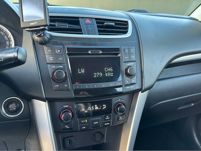 2011 suzuki swift personenauto - afbeelding 17 van  38