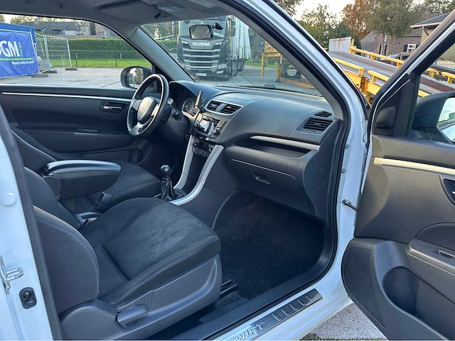2011 suzuki swift personenauto - afbeelding 37 van  38