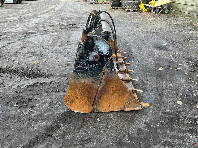 2011 terex skl844 3 in 1 bak 1950mm voorzetapparatuur - afbeelding 8 van  11