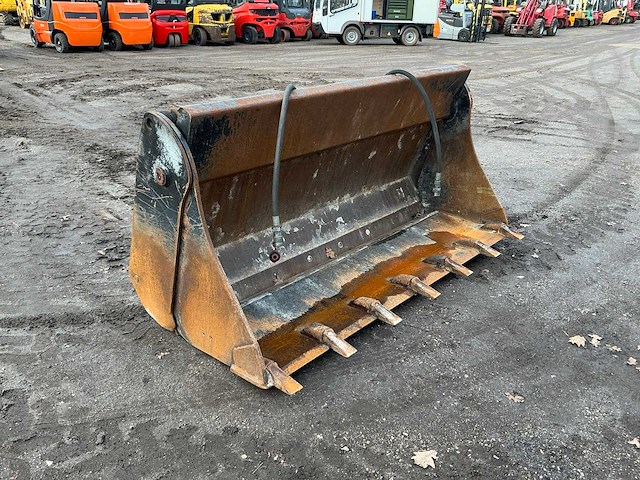 2011 terex skl844 3 in 1 bak 1950mm voorzetapparatuur - afbeelding 9 van  11