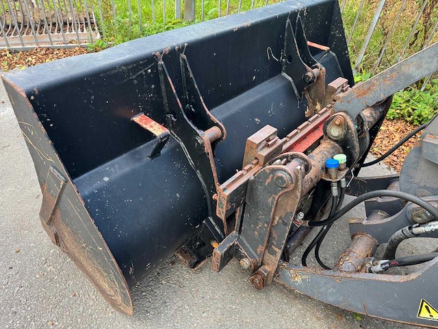 2011 terex tl100 shovel - afbeelding 19 van  19