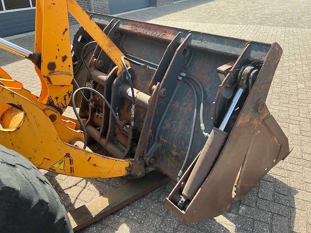 2011 terex tl100 shovel - afbeelding 20 van  30
