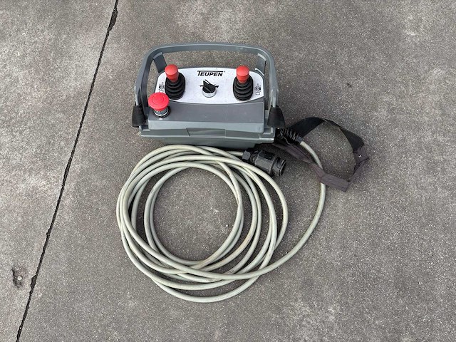 2011 teupen leo 23 gt spinhoogwerker - afbeelding 14 van  22