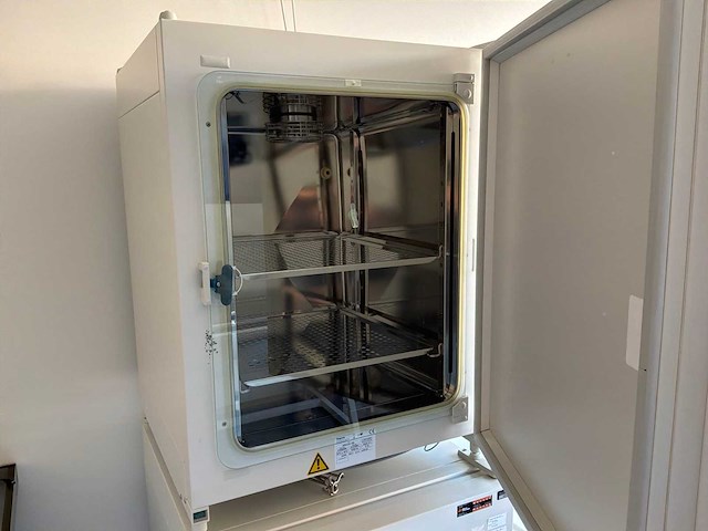 2011 thermo scientific heracell 150i gp laboratorium co2-incubator (2x) - afbeelding 4 van  8