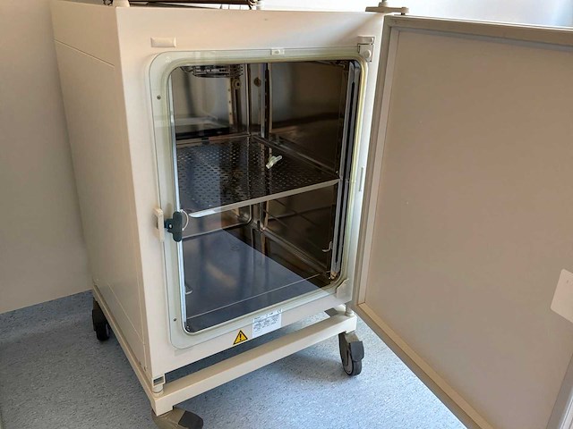 2011 thermo scientific heracell 150i gp laboratorium co2-incubator (2x) - afbeelding 6 van  8