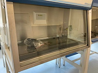 2011 thermo scientific herasafe ks 12 microbiologische veiligheidskast en12469 - afbeelding 4 van  6