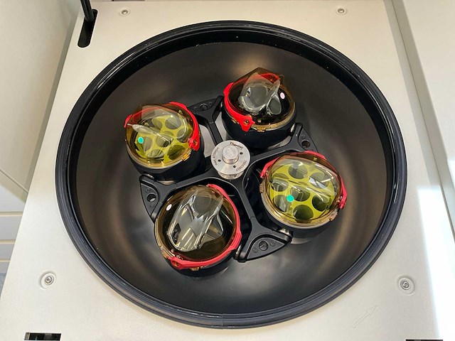2011 thermo wetenschappelijke heraeus megafuge 40r centrifuge - afbeelding 4 van  5