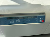 2011 thermowetenschappelijke heraeus megafuge 16r centrifuge - afbeelding 5 van  9