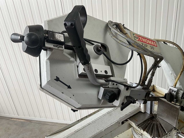 2011 thomas zip30 lintzaagmachine - afbeelding 10 van  11