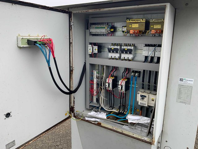 2011 tononforty voyager 302-c std chiller - afbeelding 8 van  10