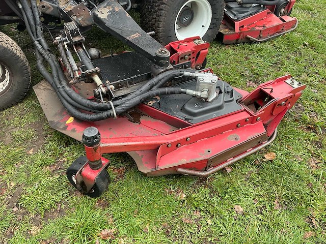2011 toro groundmaster 4010-d maaimachine - afbeelding 13 van  32