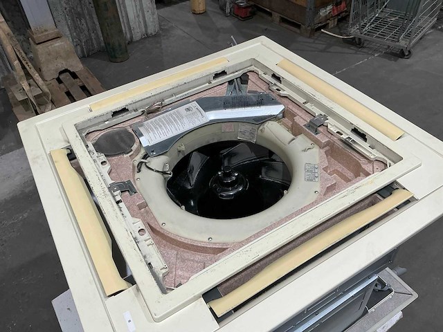 2011 toshiba rav-sp1604at8-e airconditioning - afbeelding 12 van  12