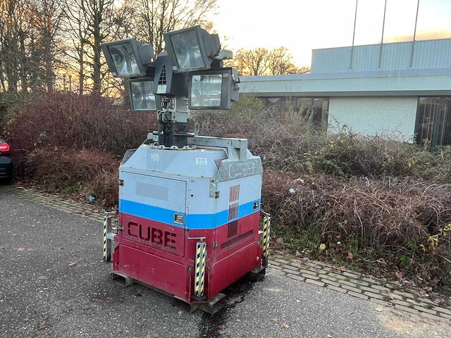 2011 tower light cube vt1 mobiele lichtmast - afbeelding 3 van  8