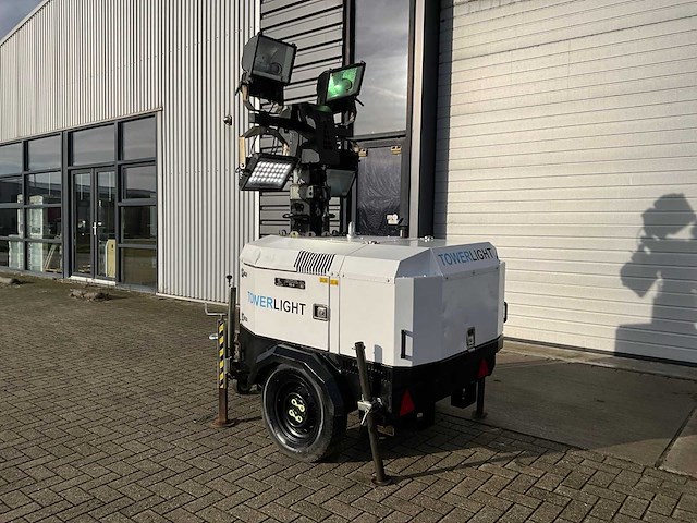2011 towerlight vb-9 mobiele lichtmast - afbeelding 6 van  11