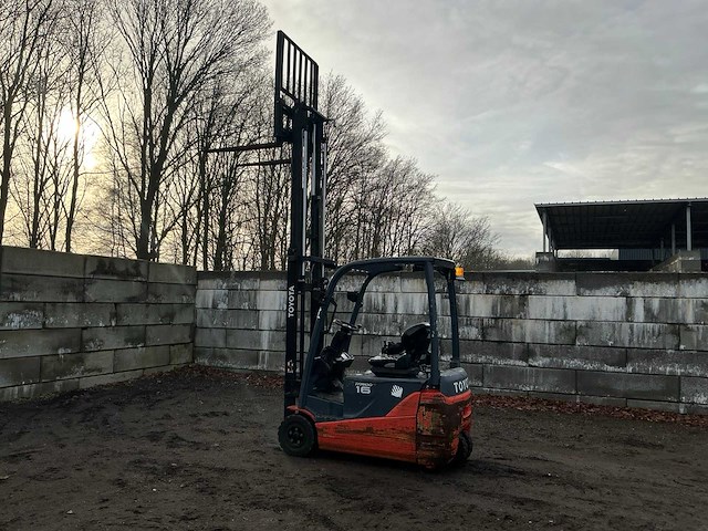 2011 toyota 8fbet16 vorkheftruck - afbeelding 21 van  29