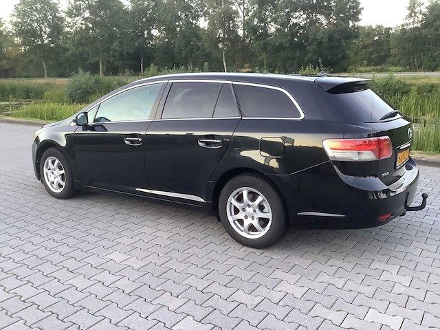 2011 toyota avensis wagon 2.0 d-4d business personenauto - afbeelding 11 van  13