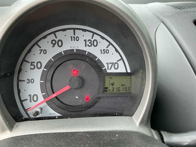 2011 toyota aygo 1.0-12v cool personenauto - afbeelding 4 van  17