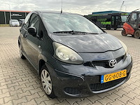 2011 toyota aygo 1.0-12v cool personenauto - afbeelding 16 van  17
