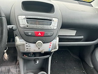 2011 toyota aygo 1.0-12v now airco - afbeelding 3 van  34