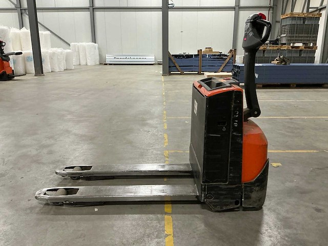 2011 toyota bt lwe140 elektrische palletwagen - afbeelding 10 van  13