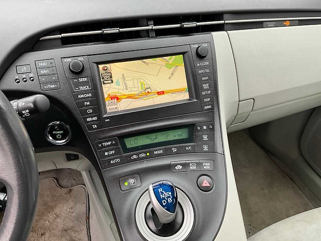 2011 toyota prius 1.6 hybride personenauto 61-pvd-6 - afbeelding 18 van  38