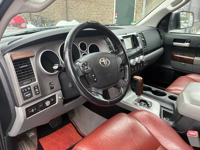 2011 toyota tundra 5.7 v8 crew. plat. personenauto - afbeelding 30 van  49