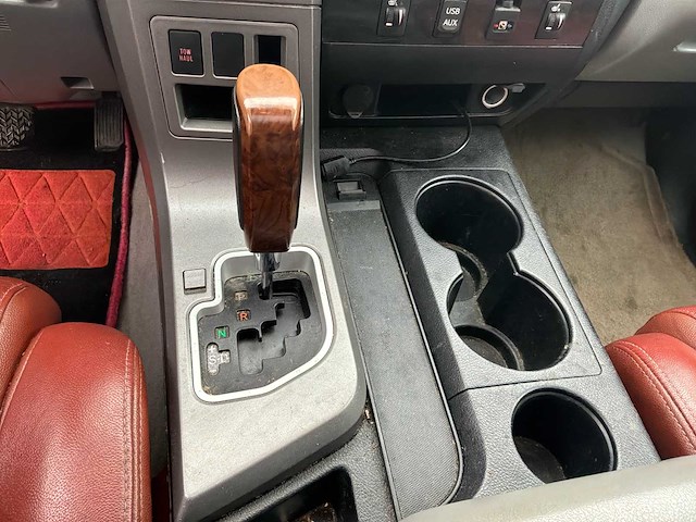 2011 toyota tundra 5.7 v8 crew. plat. personenauto - afbeelding 35 van  49