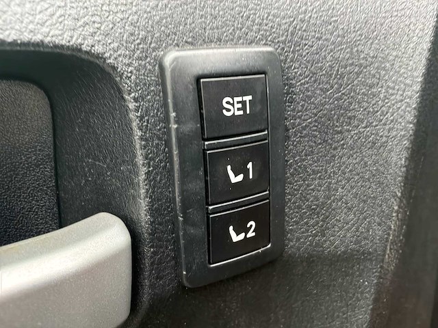 2011 toyota tundra 5.7 v8 crew. plat. personenauto - afbeelding 39 van  49