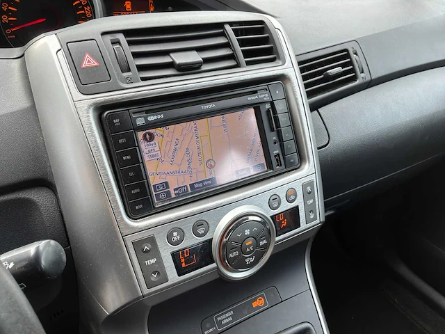 2011 toyota verso 1.6 vvt-i business personenauto - afbeelding 4 van  25