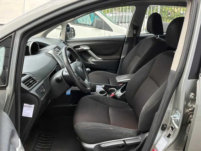 2011 toyota verso 1.6 vvt-i business personenauto - afbeelding 24 van  25