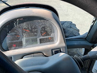 2011 valtra t152 vierwielaangedreven landbouwtractor - afbeelding 7 van  21