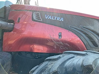 2011 valtra t152 vierwielaangedreven landbouwtractor - afbeelding 13 van  21