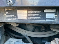 2011 valtra t152 vierwielaangedreven landbouwtractor - afbeelding 14 van  21