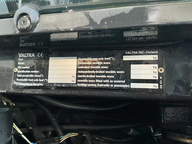 2011 valtra t202 direct vierwielaangedreven landbouwtractor - afbeelding 19 van  33