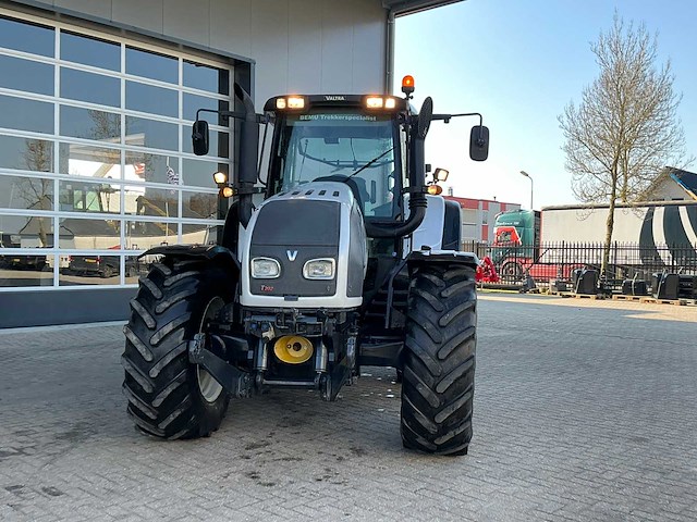 2011 valtra t202 direct vierwielaangedreven landbouwtractor - afbeelding 17 van  33