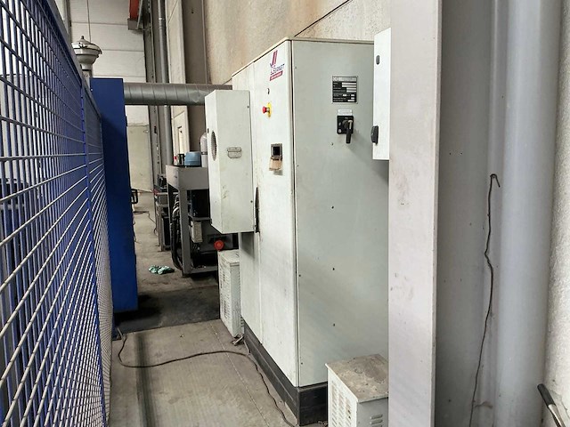 2011 vernet behringer mag b 2025 plasmasnijmachine + donaldson afzuiginstallatie - afbeelding 9 van  28