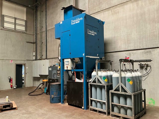 2011 vernet behringer mag b 2025 plasmasnijmachine + donaldson afzuiginstallatie - afbeelding 7 van  8