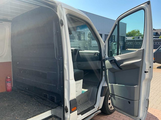 2011 volkswagen crafter 30 2.0 tdi l2h2 bedrijfswagen - afbeelding 20 van  27